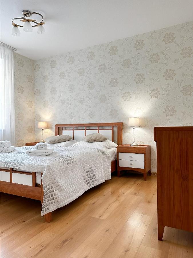 Pensjonat Przy Deptaku W Centrum Polanicy Zdroj Polanica-Zdrój Buitenkant foto