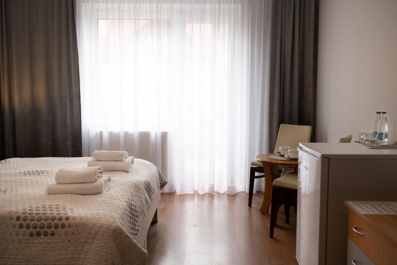 Pensjonat Przy Deptaku W Centrum Polanicy Zdroj Polanica-Zdrój Buitenkant foto